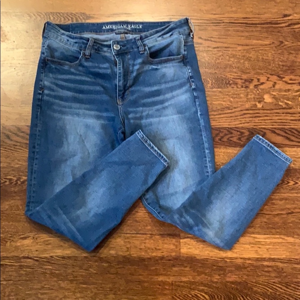 American Eagle High Rise Jegging